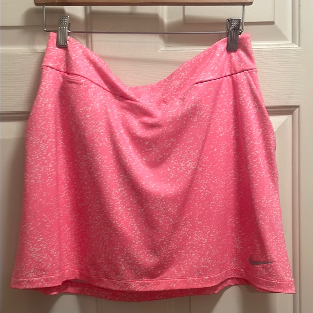 Nike Women's Speckled Pink A-Line Skirt